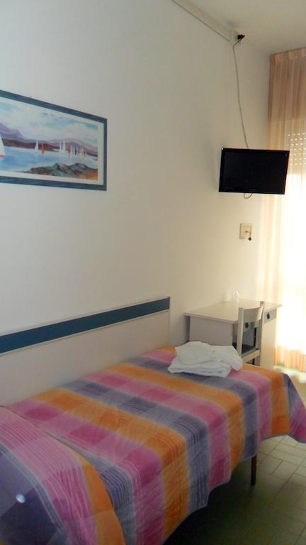 Hotel Michelangelo Bellaria-Igea Marina Zimmer foto